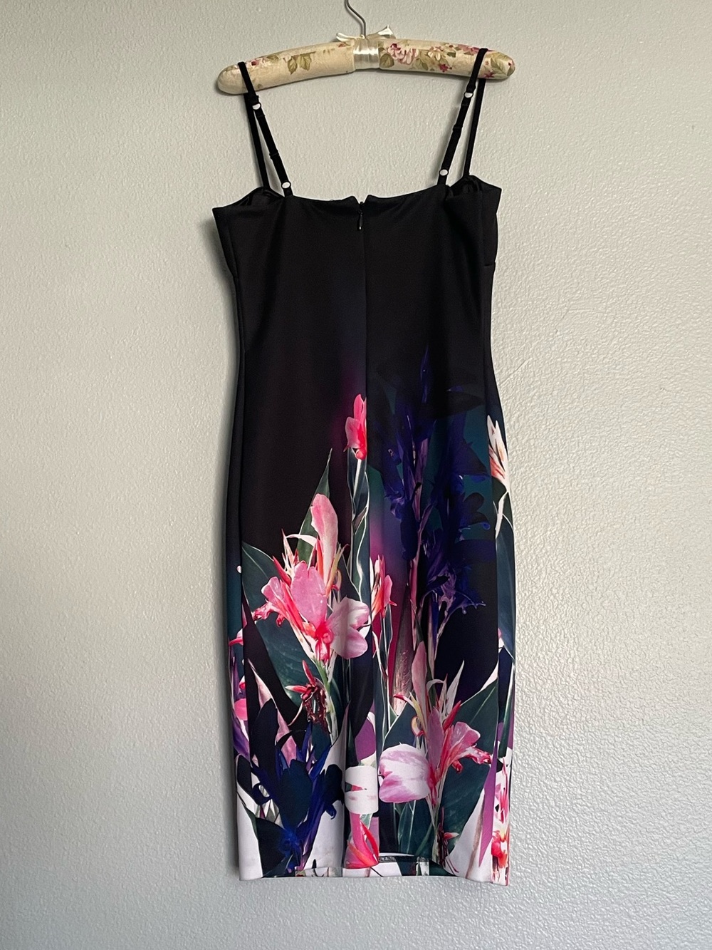 bebe Black Midi Dress with Pink & Purple Florals - Size M - Picture 6 of 6